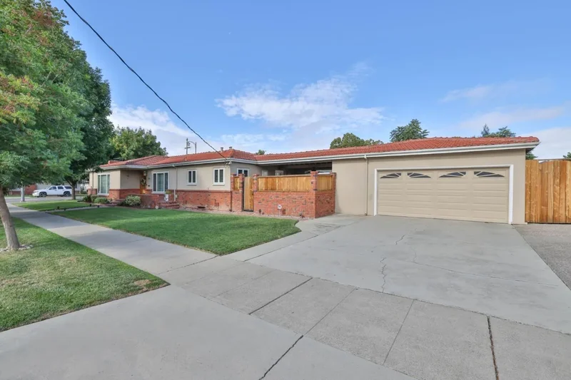 805 E Taylor Street, San Jose, California, United States. - Photo 18