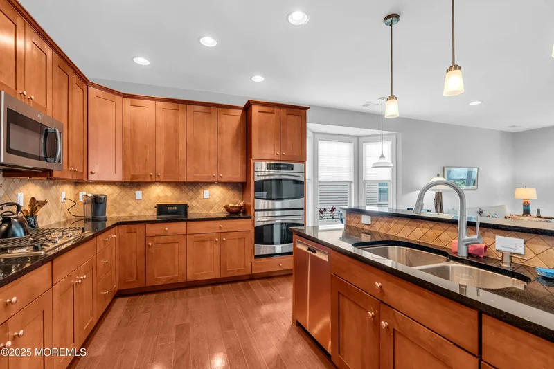 16 Haskell Way, Oceanport, NJ 07757, Oceanport, New Jersey, United States. - Photo 15