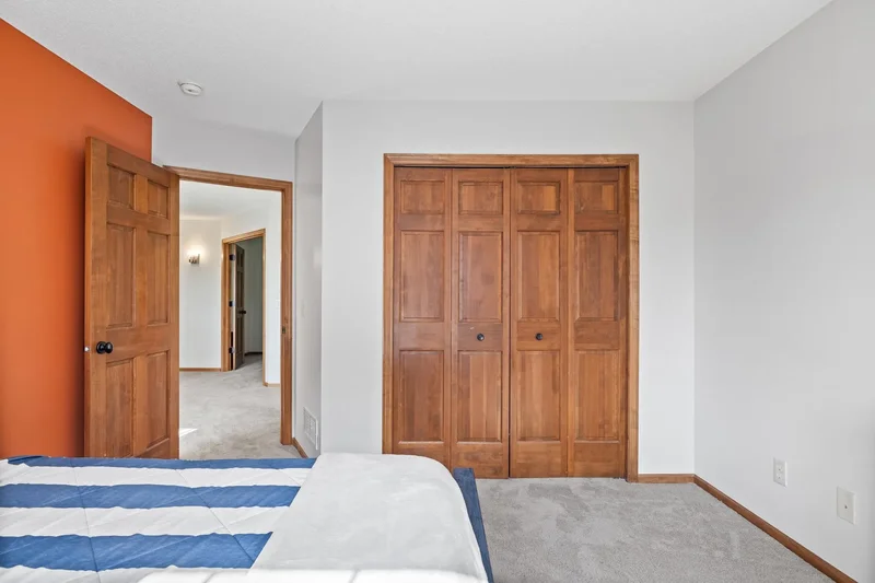 858 S Windmill Creek, Waconia, MN 55387, Victoria, Minnesota, United States. - Photo 34