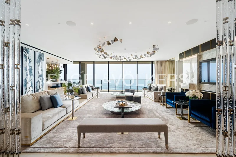 Royal Atlantis Living | Custom Designer Interiors