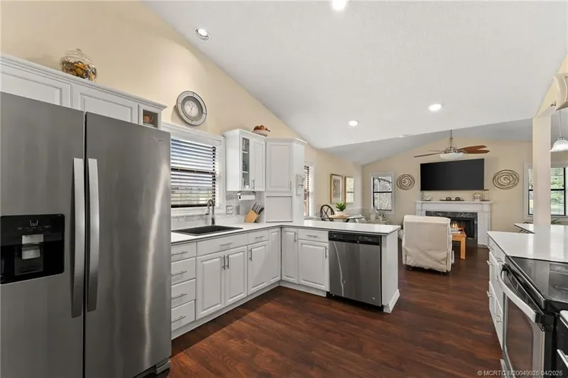 2210 NW 20th Avenue, Stuart, Florida, United States. - Photo 33