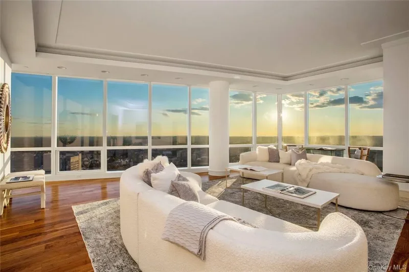 1 Renaissance Square, #PH4CD, White Plains, New York, United States. - Photo 11
