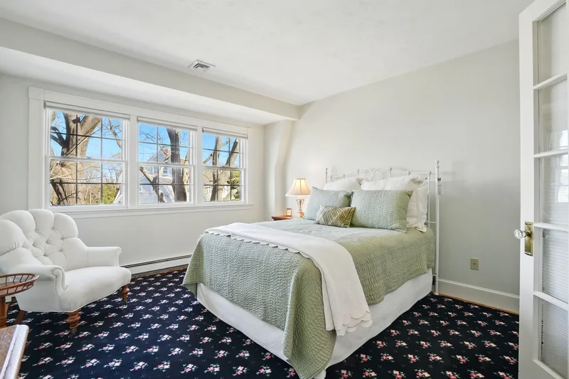 236 Powder Point Ave, Duxbury, MA 02332, Duxbury, Massachusetts, United States. - Photo 43
