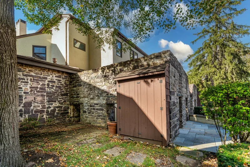 27 Lambert Lane , Lambertville, NJ 08530, Lambertville, New Jersey, United States. - Photo 17