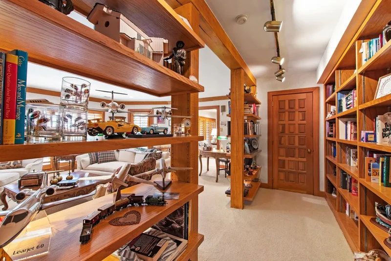 812 Kenmore Road , Chapel Hill, NC 27514, Chapel Hill, North Carolina, United States. - Photo 37