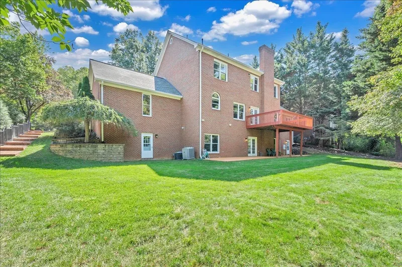 6787 Hidden Woods DR, Roanoke, VA 24018, Cave Spring, Virginia, United States. - Photo 104