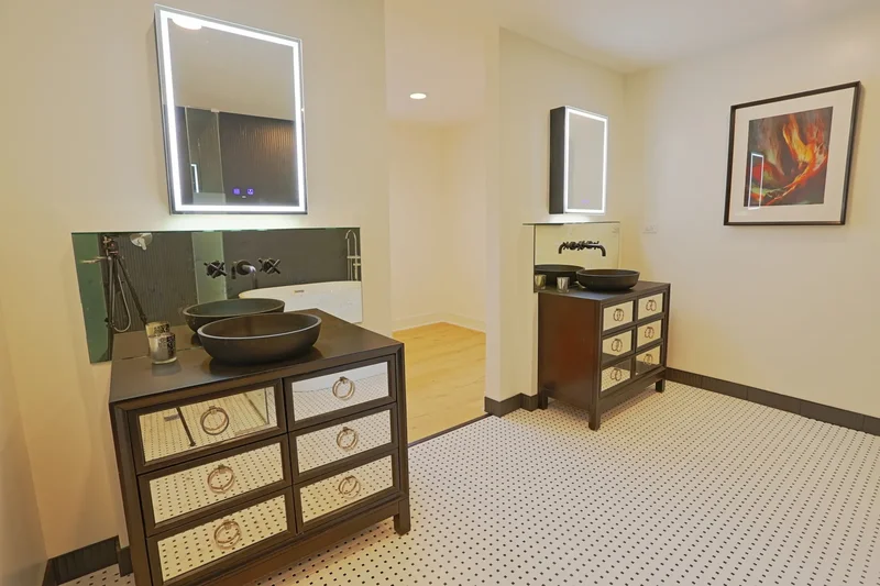 1719 Wildberry Drive #B, Glenview, Illinois, United States. - Photo 2