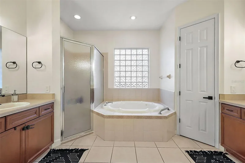 9930 SANTA BARBARA COURT, Howey-in-the-Hills, Florida, United States. - Photo 26