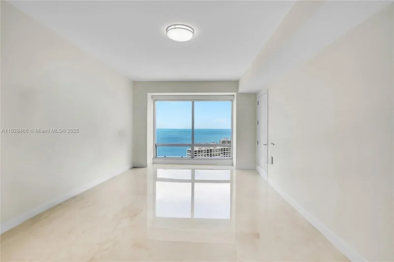 1425 Brickell Ave 44A-B, Miami, Florida, United States. - Photo 2