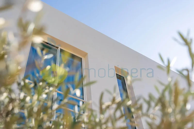 New villa for sale in Santa Barbara de Nexe