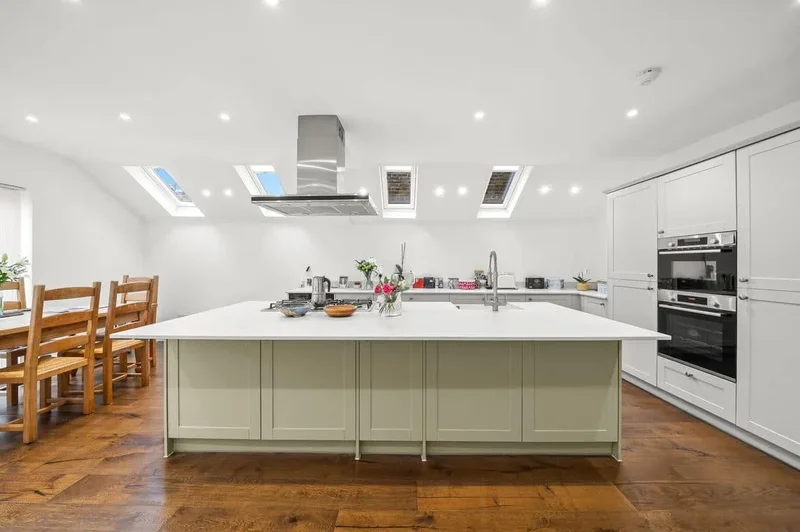 Osborne Road, London, NW2, London, England, United Kingdom. - Photo 2