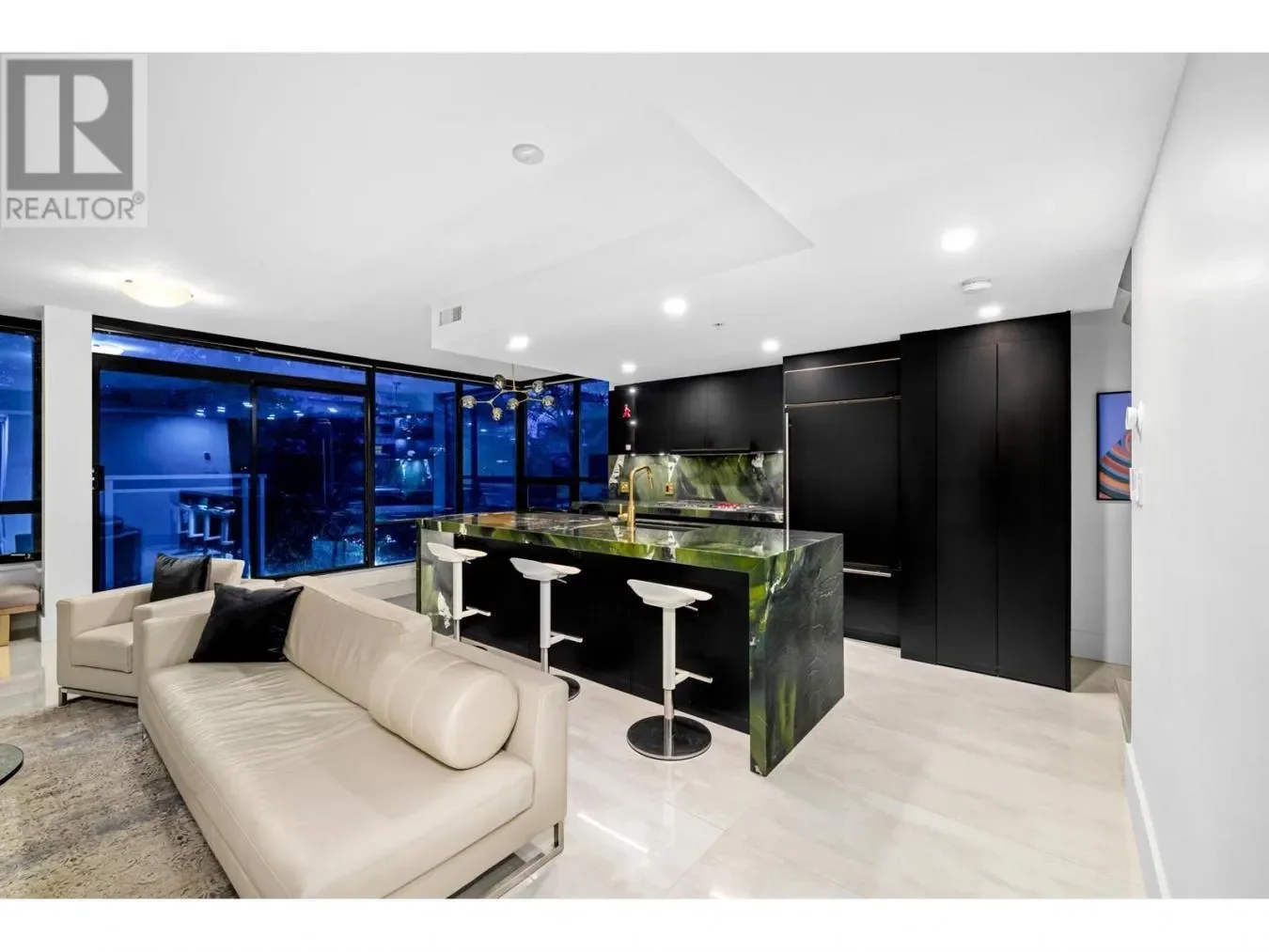 205 1455 HOWE STREET, Vancouver, British Columbia, Canada. - Photo 4