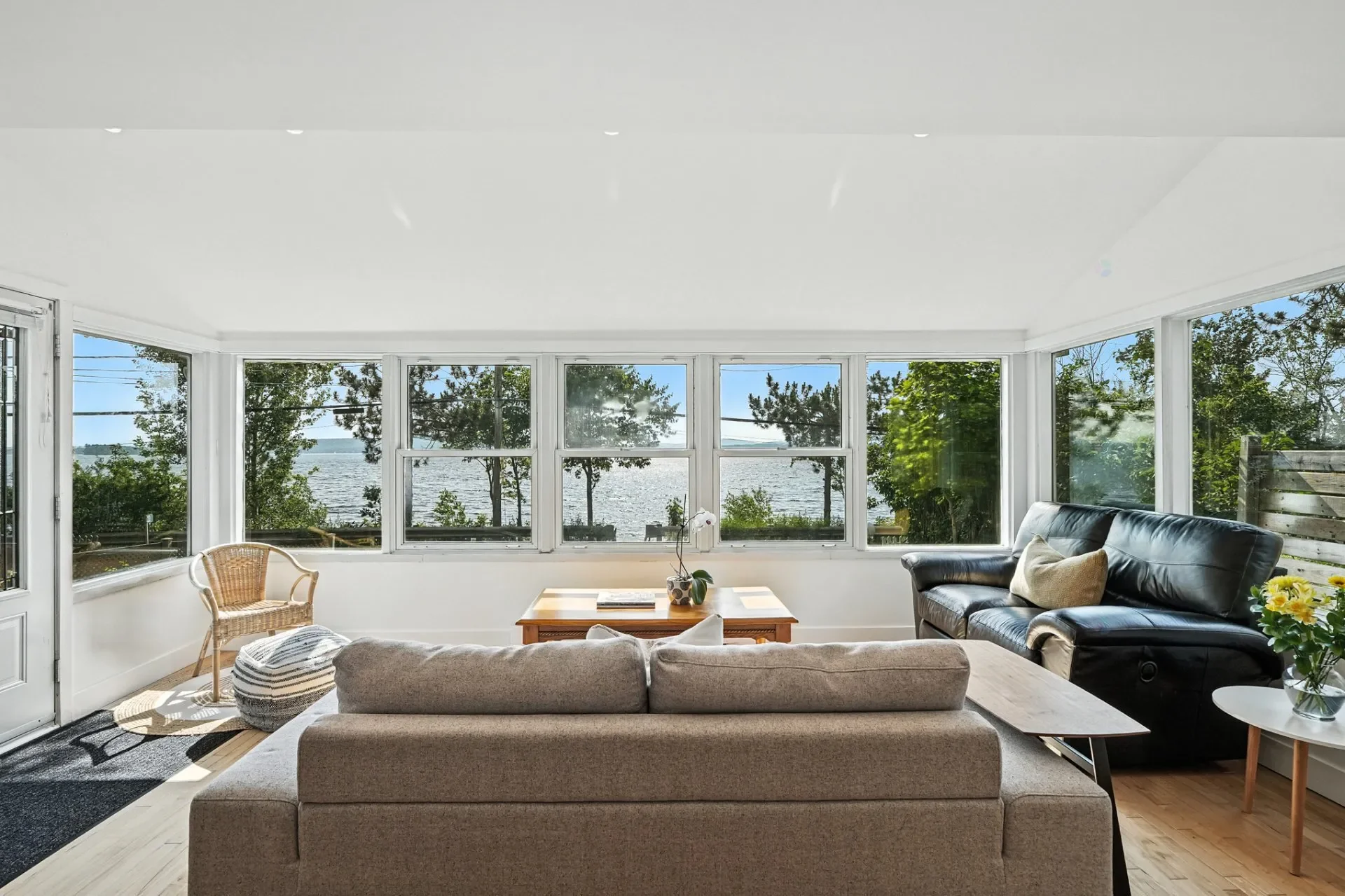 Gallery photo 10