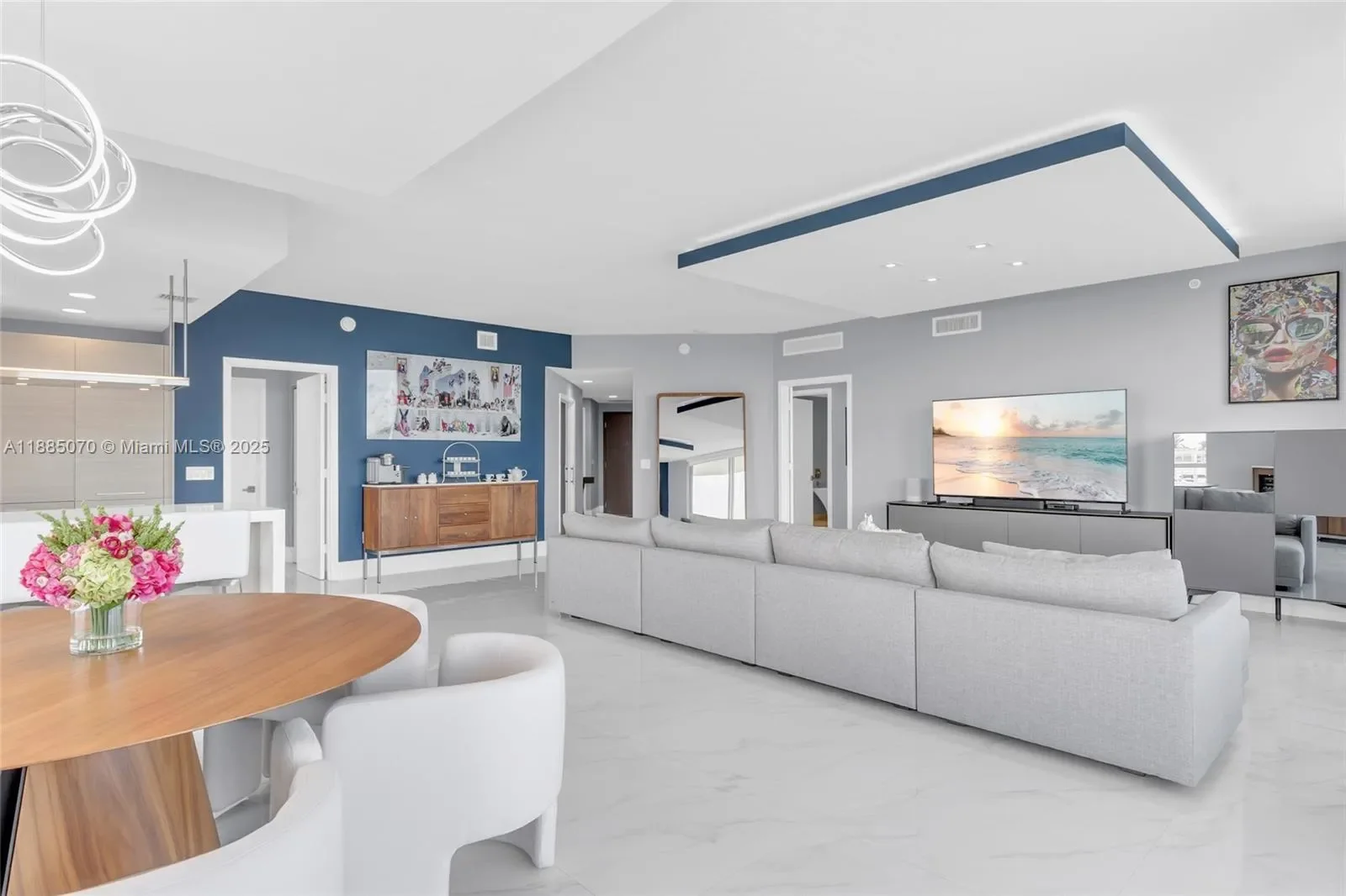 17111 Biscayne Blvd 602, North Miami Beach, Florida, United States. - Photo 6