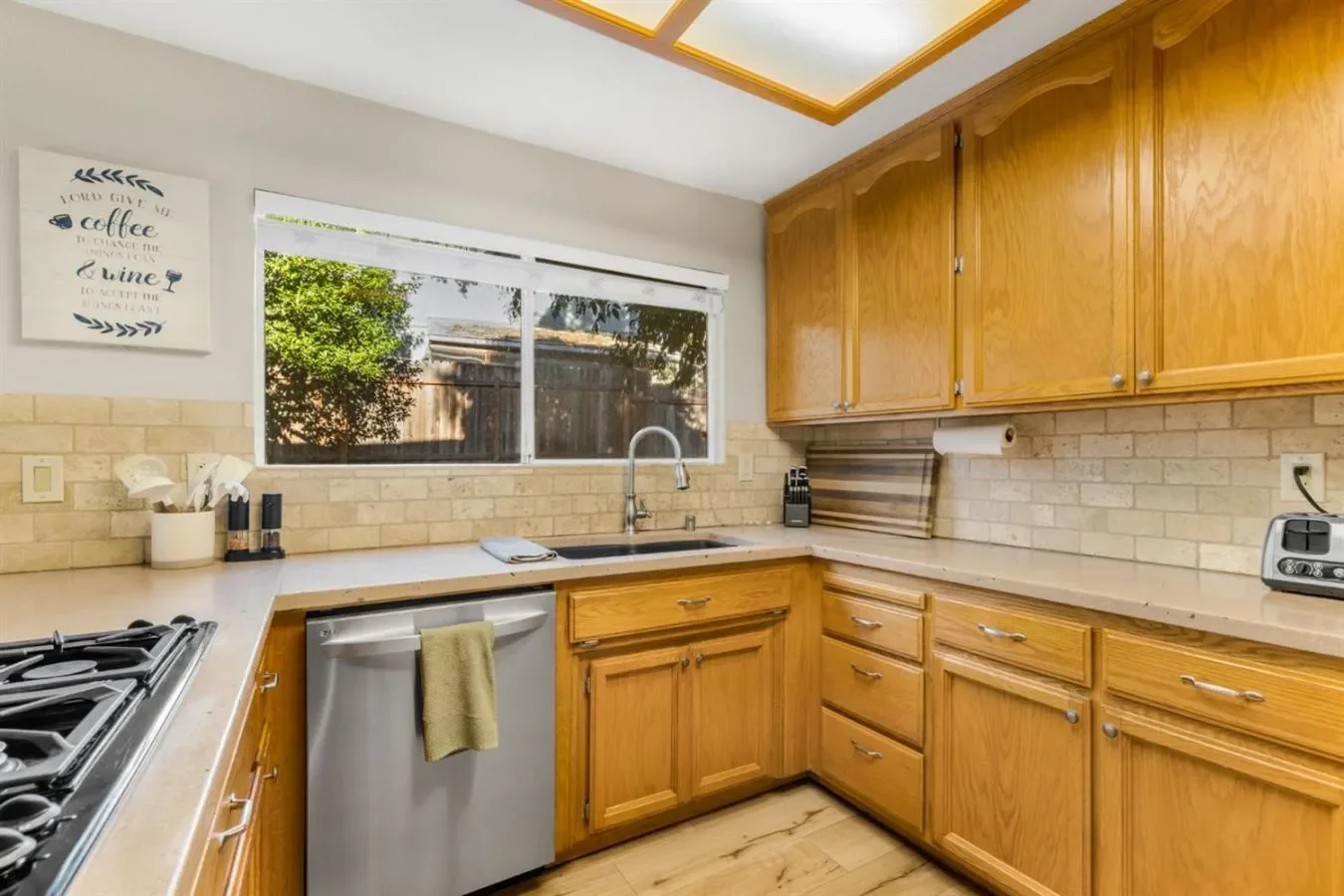 164 Rebecca Way, Folsom, California, United States. - Photo 13