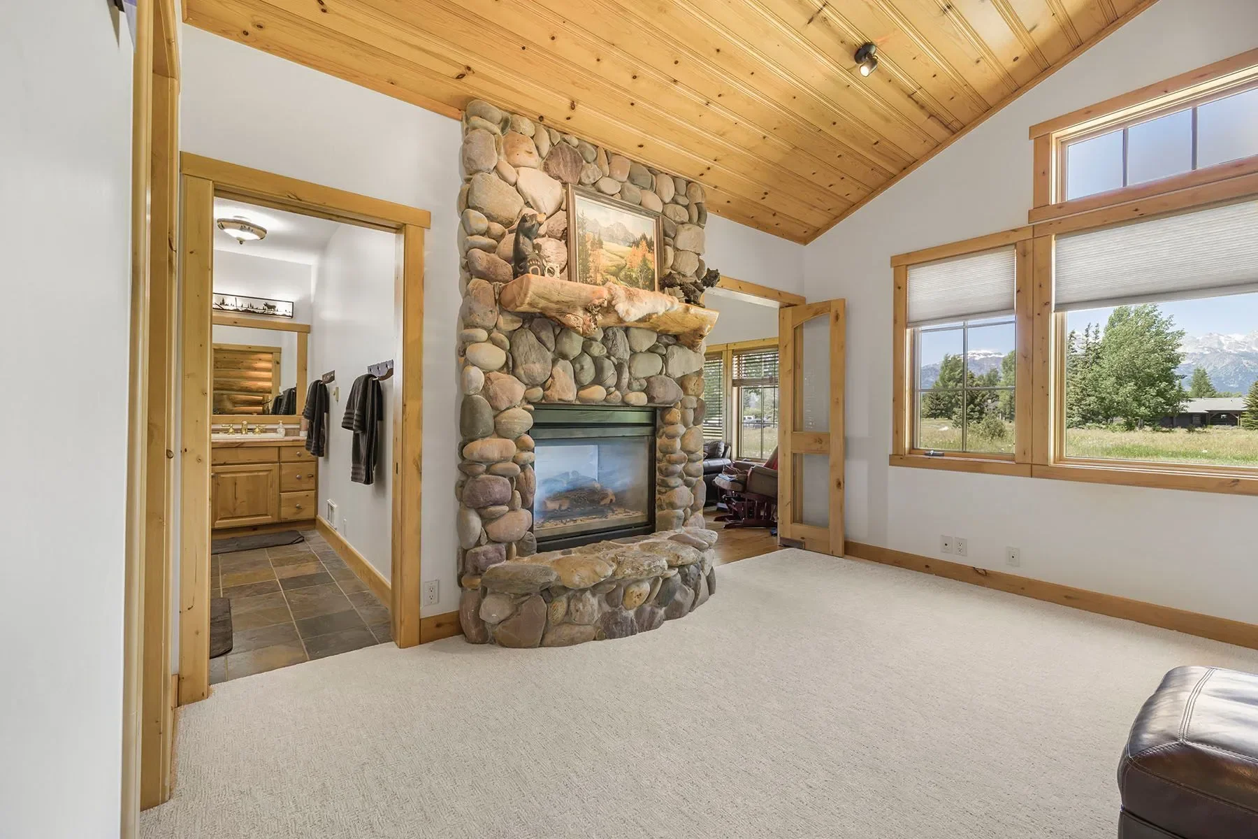 450 E Oatgrass Road , Jackson, WY 83001, Jackson, Wyoming, United States. - Photo 48