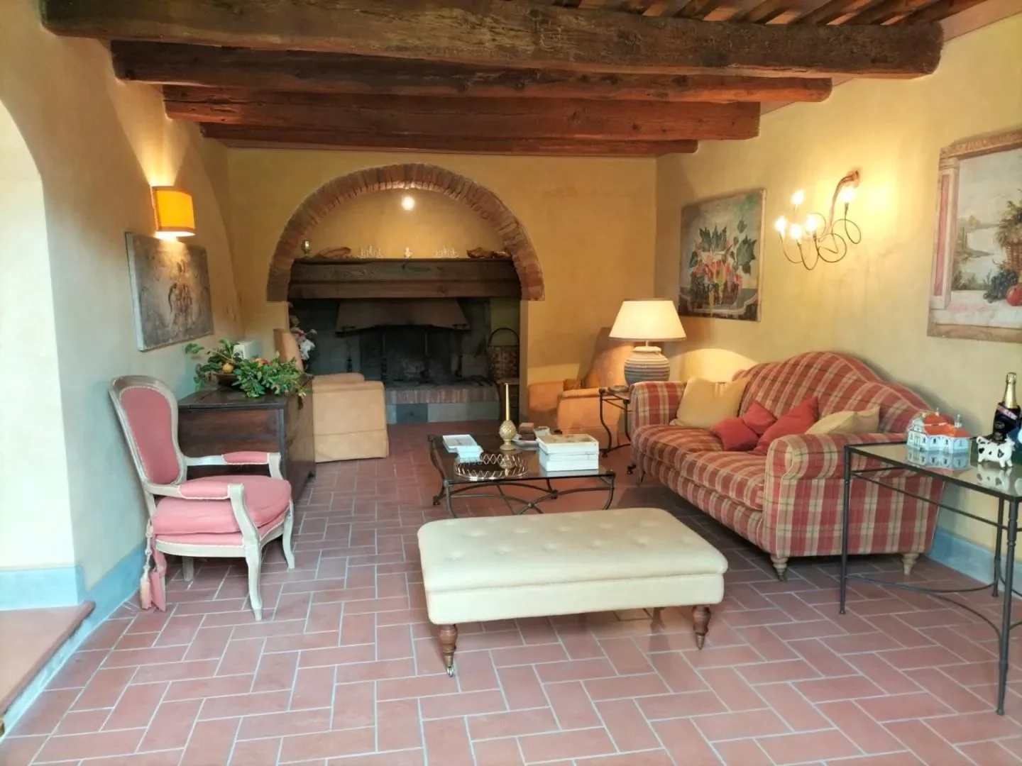 Gallery photo 6