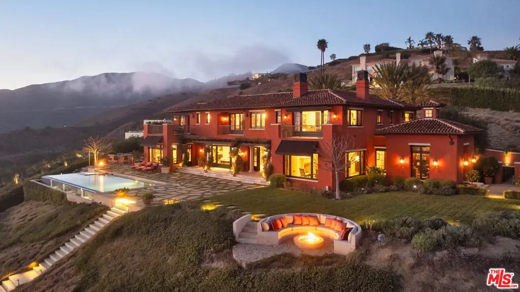 6093 Murphy Way, Malibu, California, United States. - Photo 2