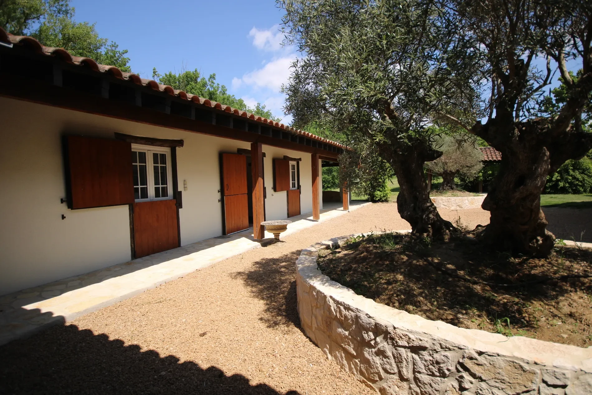 Gallery photo 10