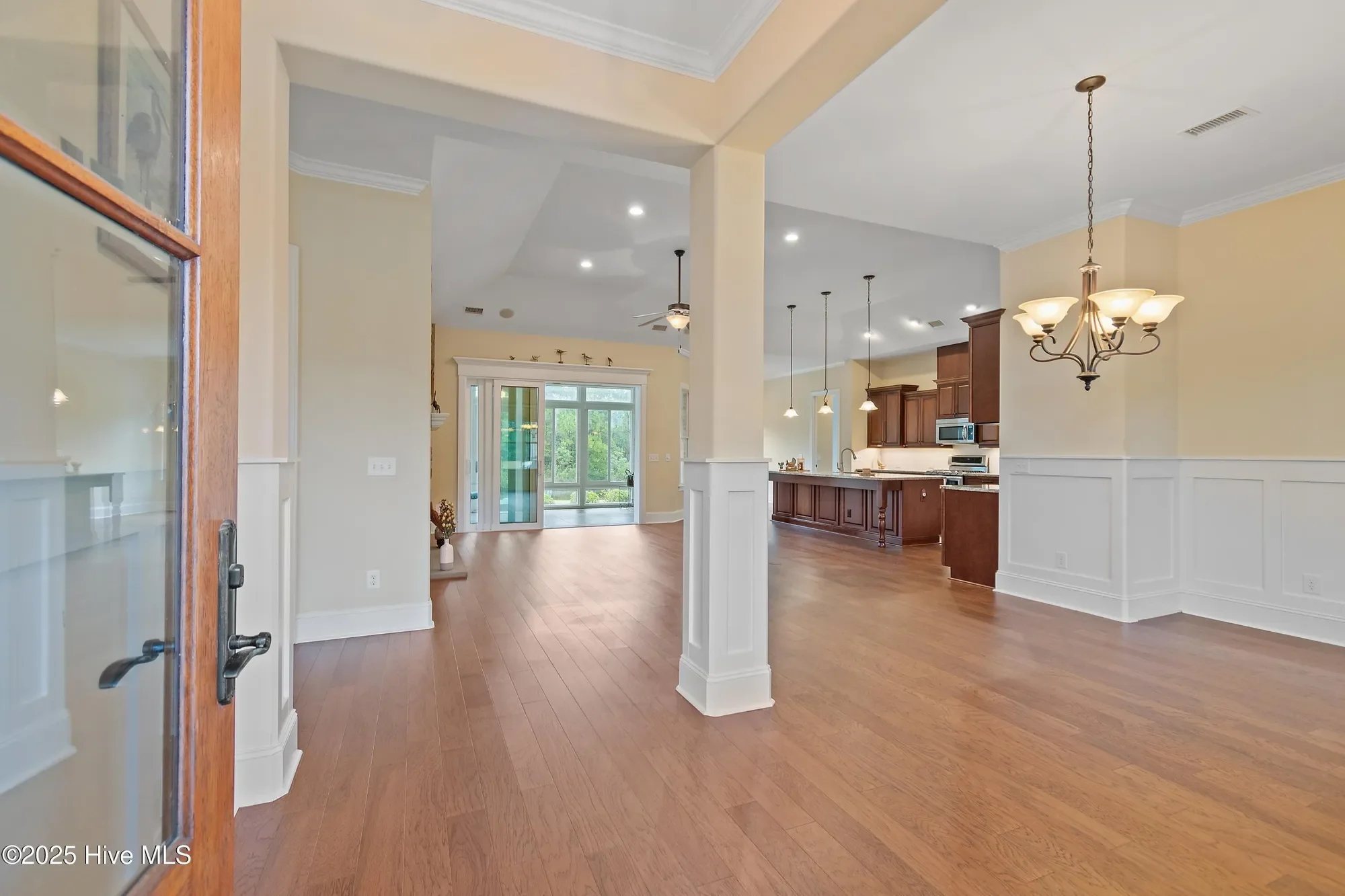 Gallery photo 2