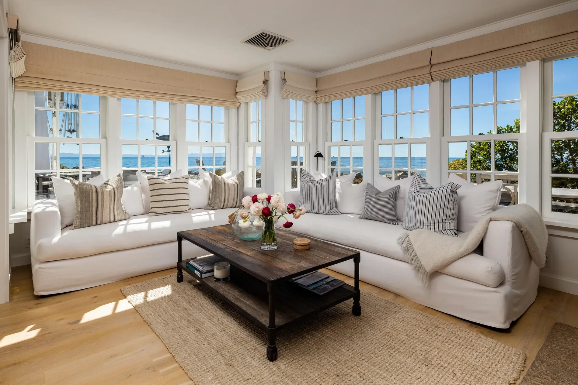 571 Sand Point Road, Carpinteria, California, United States. - Photo 3