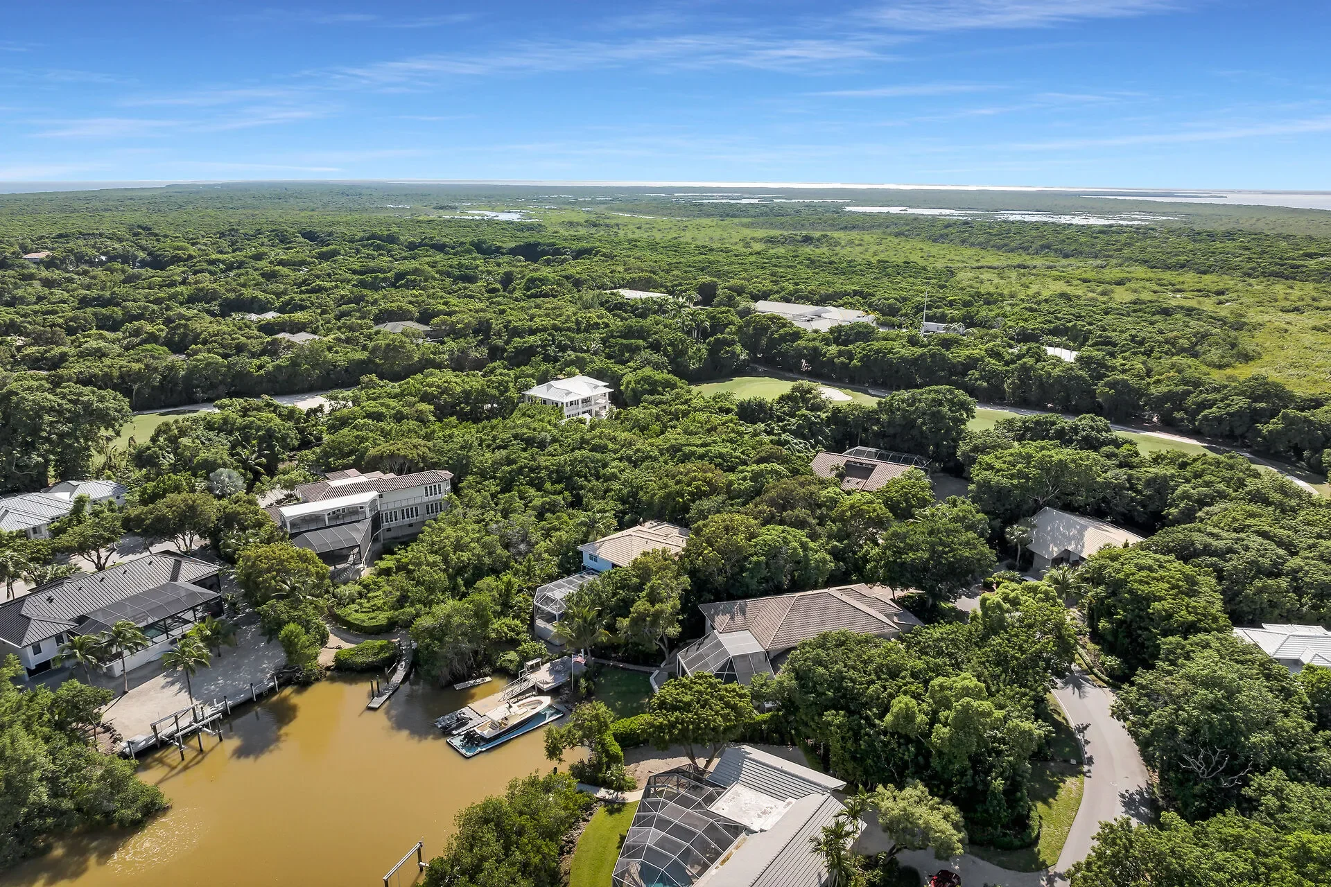 2 Harbor Island Drive, Key Largo, FL 33037, Key Largo, Florida, United States. - Photo 8