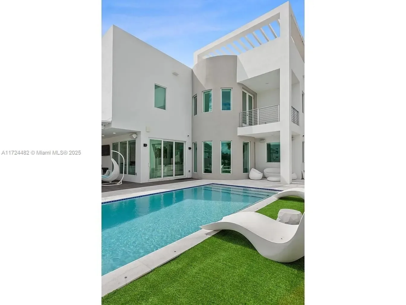 6821 NW 104th Ct, Doral, Florida, United States. - Photo 11