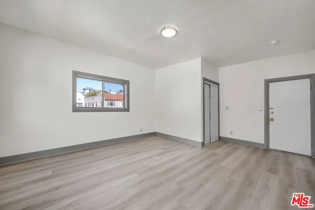 123 S Westmoreland Avenue, Los Angeles, California, United States. - Photo 10