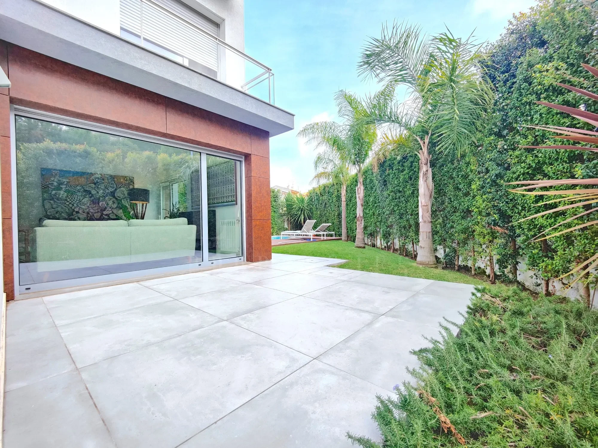 Gallery photo 6
