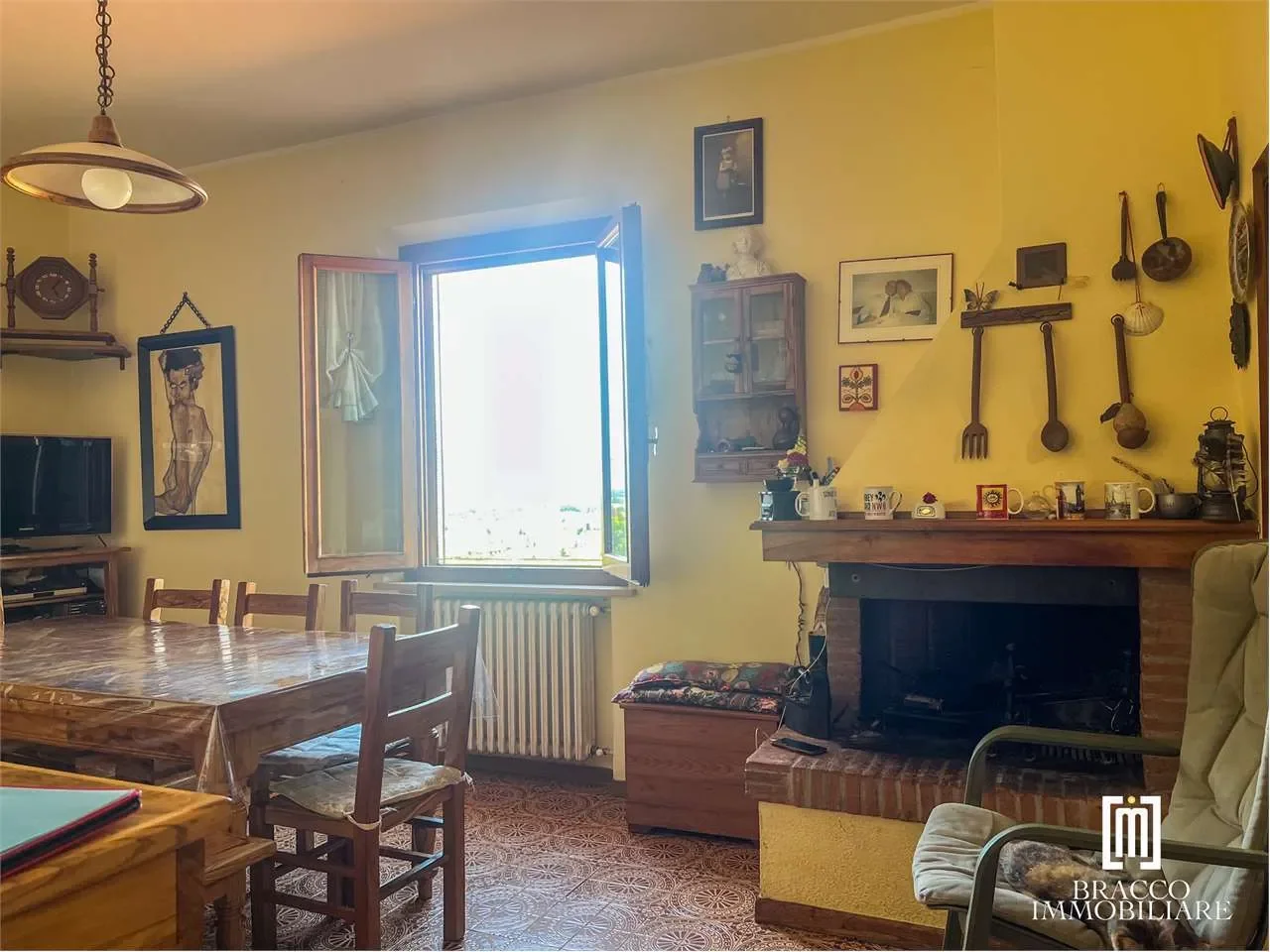 Via Roma, Cerreto Guidi, Tuscany, Italy. - Photo 48