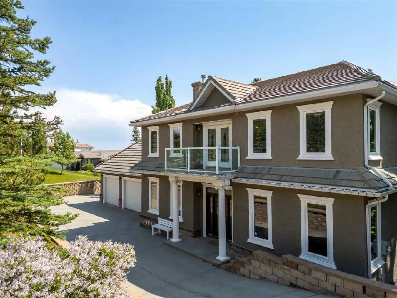 57 Slopes Point SW, Calgary, Alberta, Canada. - Photo 6