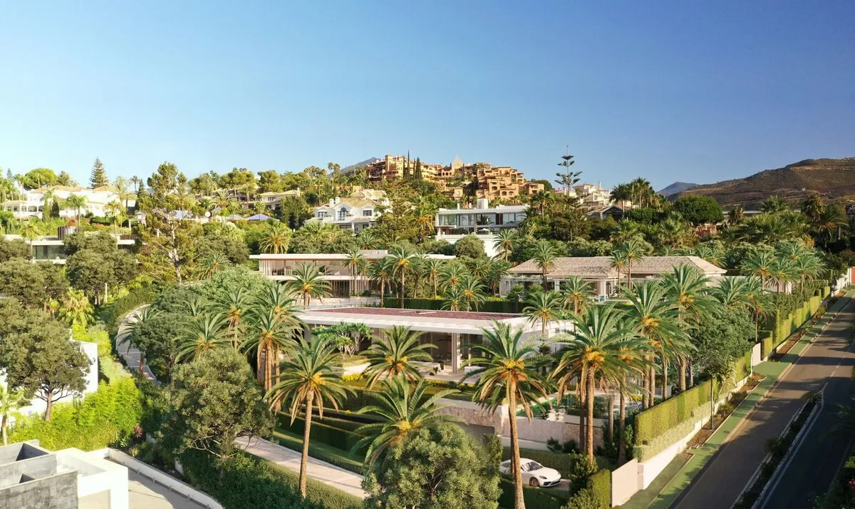 Costa del Sol, Nueva Andalucía, Málaga, Nueva Andalucía, Puerto Banus, Marbella, Spain. - Photo 3