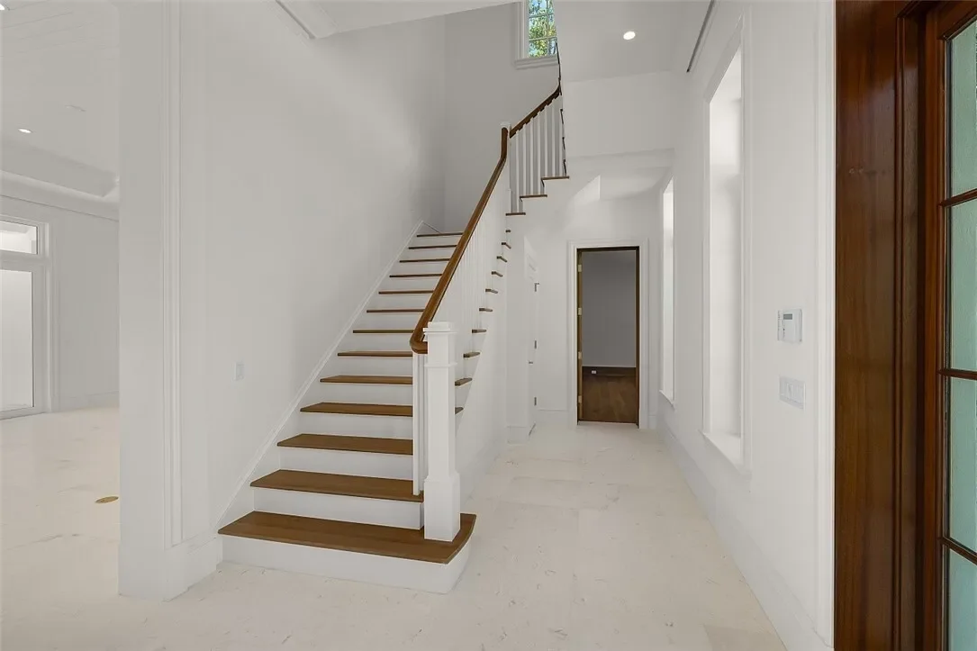 Gallery photo 2