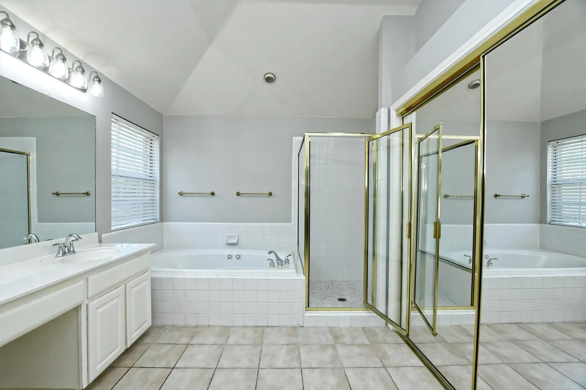 9934 Barbrook DR, Austin, Texas, United States. - Photo 16