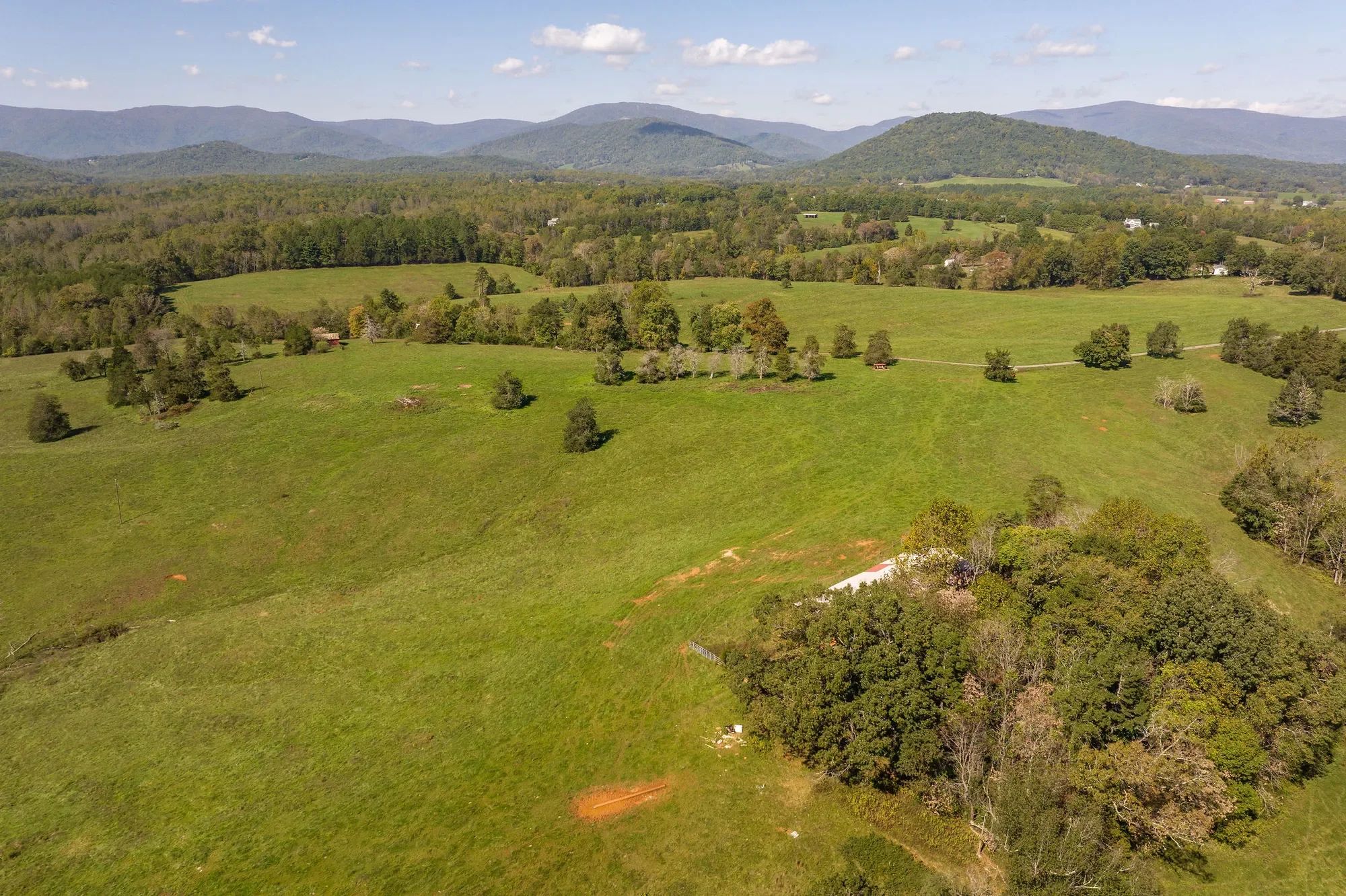 955 Simmons Gap Rd, Dyke, VA 22935, Dyke, Virginia, United States. - Photo 33