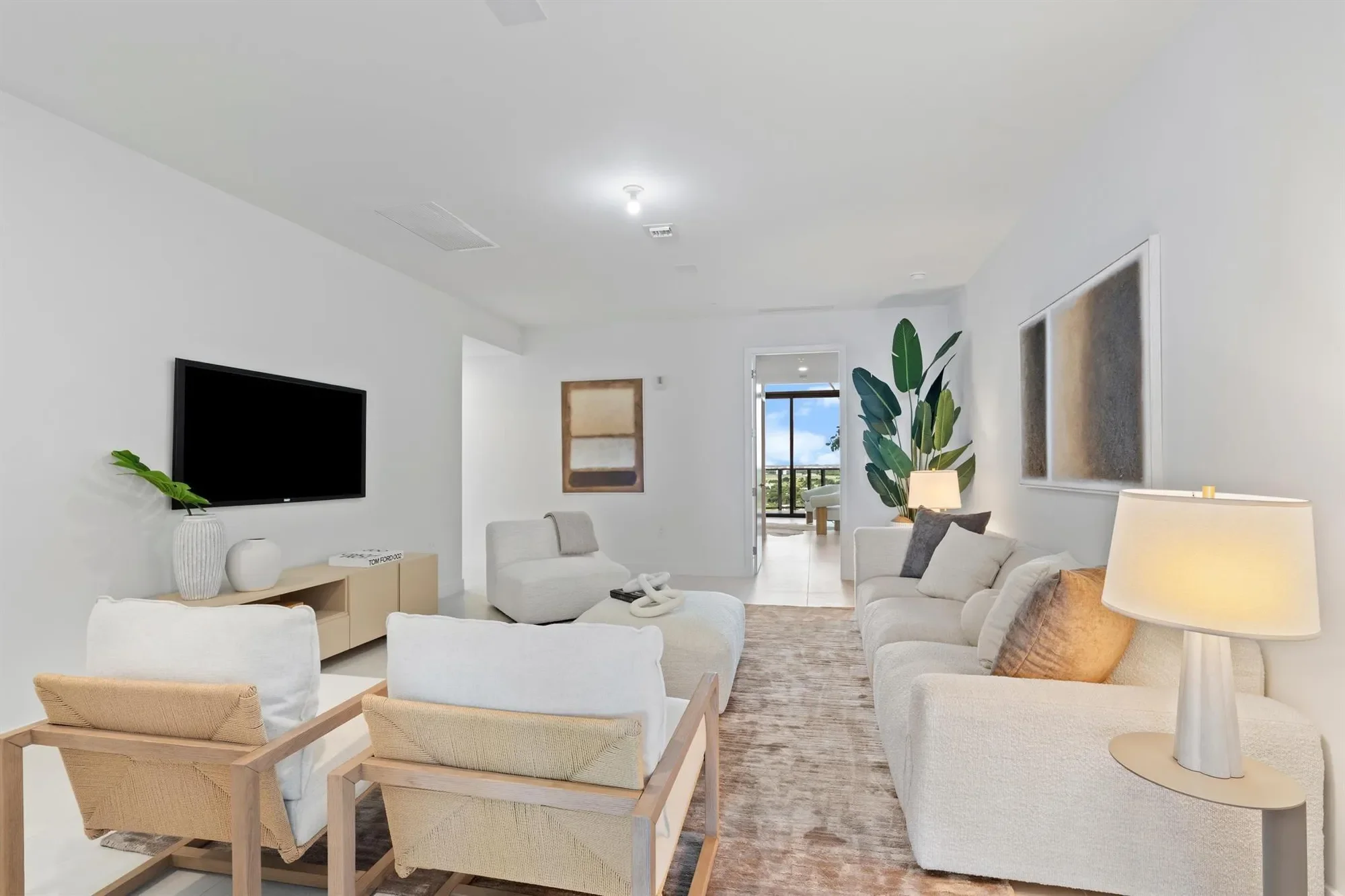 900 N Ocean Boulevard, Hillsboro Beach, Florida, United States. - Photo 15