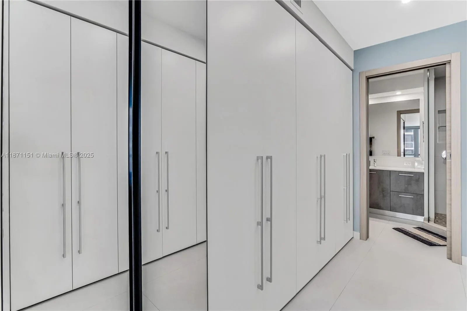 10155 Collins Ave 606, Bal Harbour, Florida, United States. - Photo 17