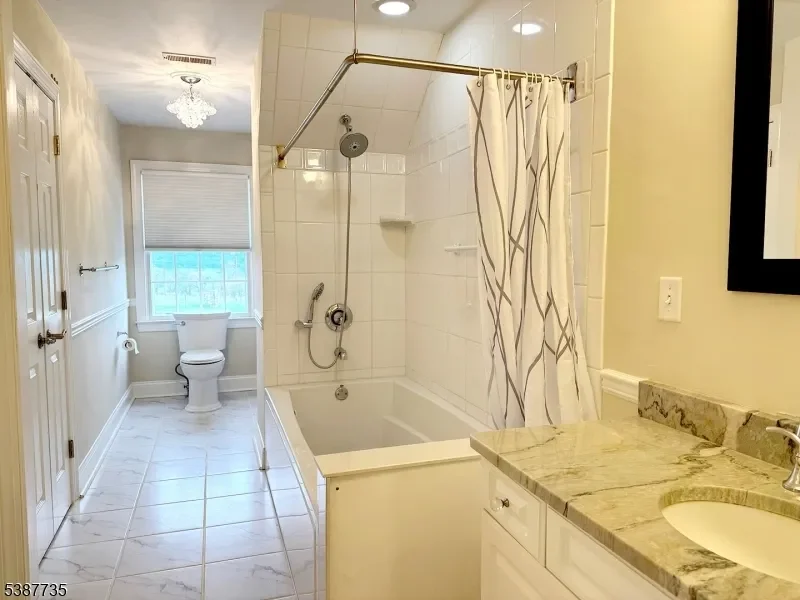 2 Glencree Ln, Clinton Twp., NJ 08833, Lebanon, New Jersey, United States. - Photo 22