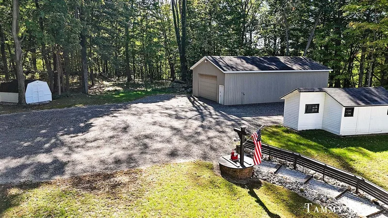 3148 Manlius Road , Fennville, MI 49408, Fennville, Michigan, United States. - Photo 45