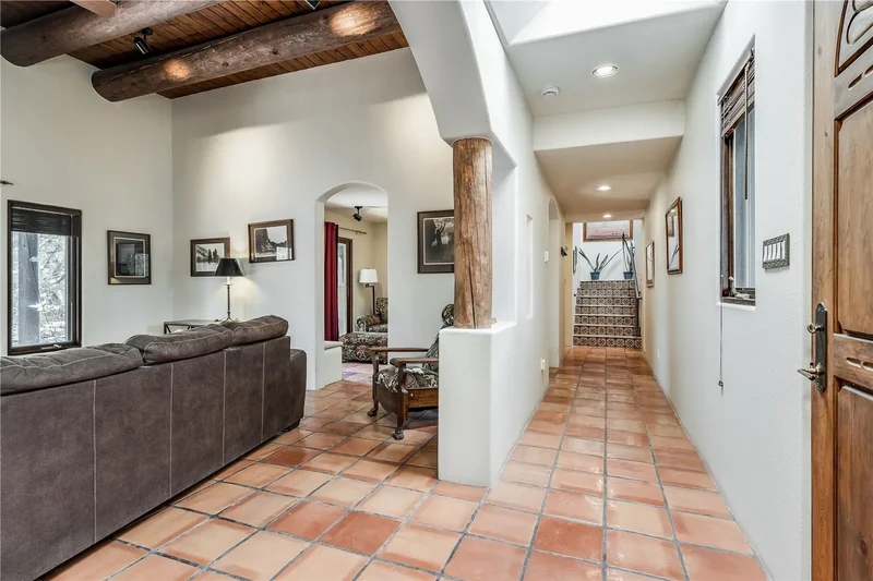 69 Ranchos Canoncito , Santa Fe, NM 87508, Santa Fe, New Mexico, United States. - Photo 34