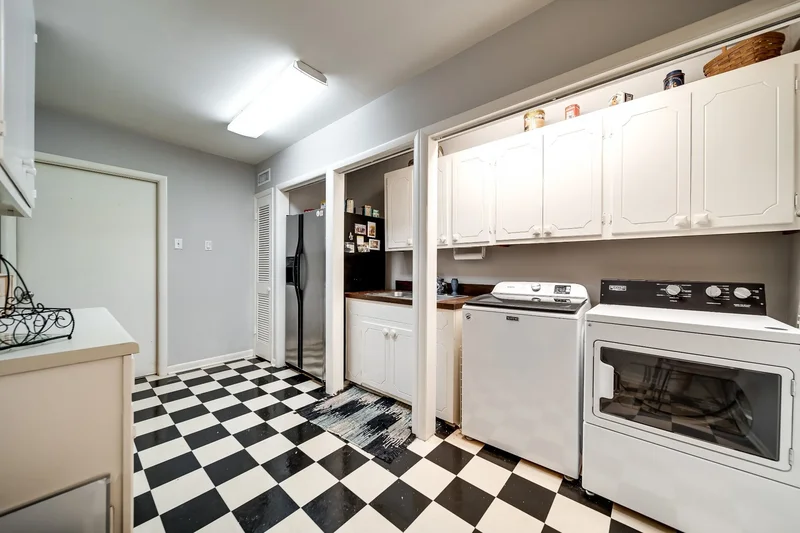 706 Washington Ave, Mount Pleasant, TN 38474, Mount Pleasant, Tennessee, United States. - Photo 24