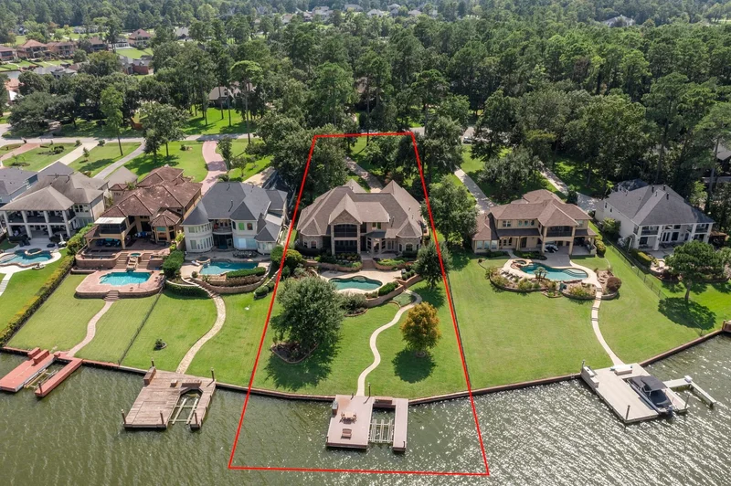 18675 W Cool Breeze Lane, Montgomery, TX 77356, Montgomery, Texas, United States. - Photo 17