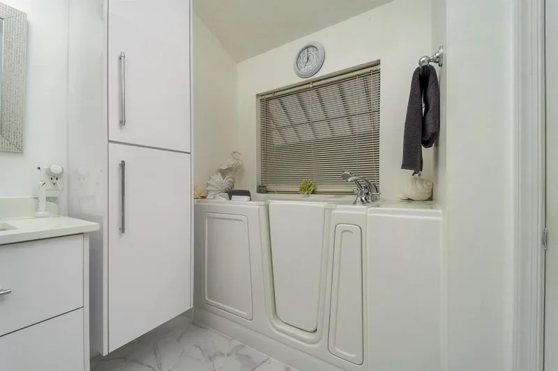 4104 SW Gleneagle Circle , Palm City, FL 34990, Palm City, Florida, United States. - Photo 11
