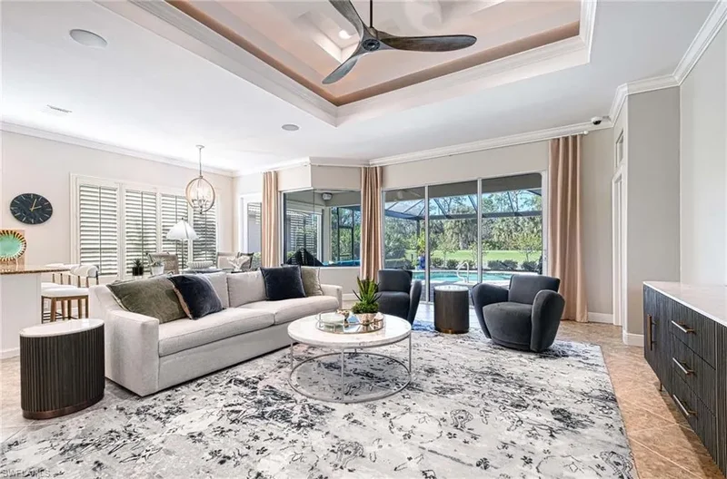 2917 Lone Pine LN, Naples, Florida, United States. - Photo 2