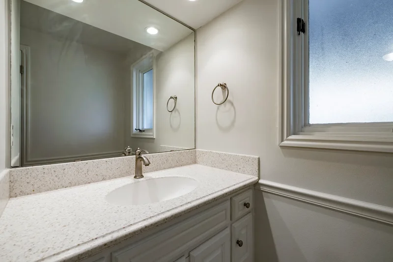 388 W Quail Run Road, Farmington, UT 84025, Farmington, Utah, United States. - Photo 87