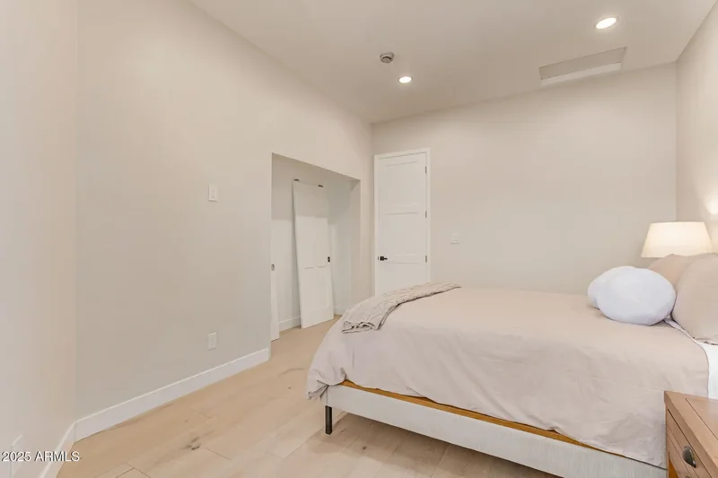 3301 E ROVEY Avenue, Paradise Valley, AZ 85253, Paradise Valley, Arizona, United States. - Photo 66