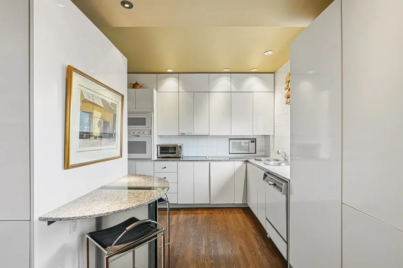 1700 Av. du Docteur-Penfield 47, Montréal, Quebec, Canada. - Photo 2