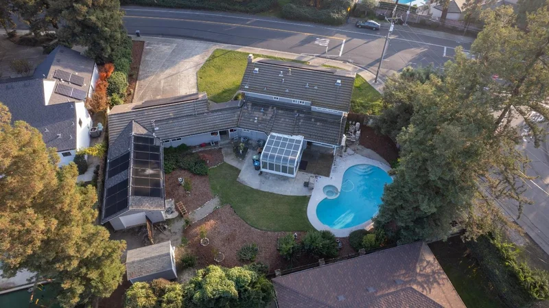 3327 Country Club Boulevard, Stockton, CA 95204, Stockton, California, United States. - Photo 66