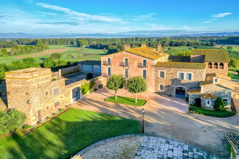12th Century Historic Estate In Llagostera: Luxury And Nature In Girona