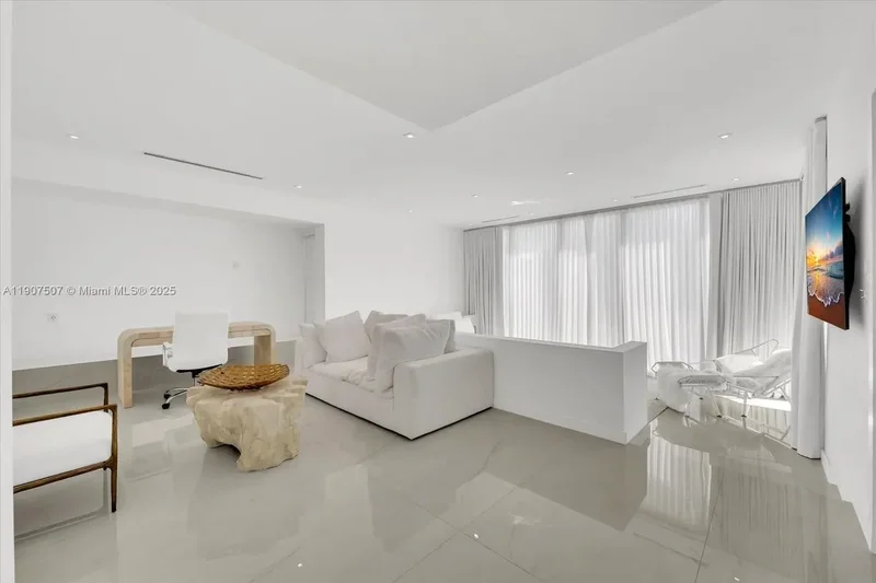 7830 Atlantic Way , Miami Beach, FL 33141, Miami Beach, Florida, United States. - Photo 10